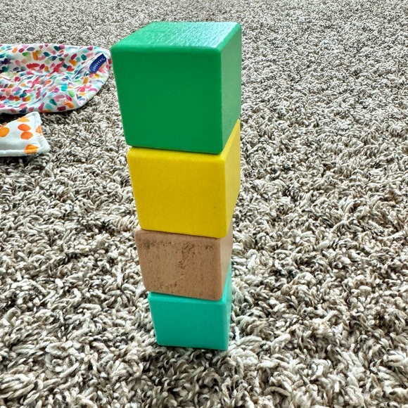 Lovevery months 9 & 10 kit - Picture 8 of 12